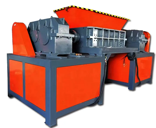 Plastic products factory shredding machine